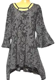 TS TAKING SHAPE plus size L / 22 Bermuda Tunic stretch semi-sheer sexy NWT!