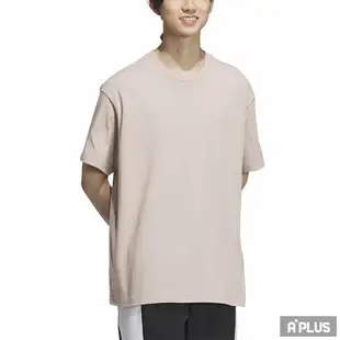 ADIDAS 男 圓領T U ESNT TEE 卡其 白 -IB7680 IB7681