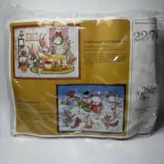 Vintage Embroidery Kit Skating Snowmen Forest Scene 18”x24” Creative Circle New