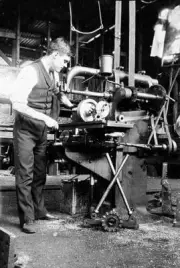 Operating a Milling Machine Trewhella Bros Trentham Victoria 1900 Old Photo