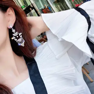 Caroline 韓國熱賣造型時尚Bling Bling 絢麗閃亮動人耳環70199