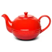 NEW Chasseur La Cuisson Teapot Red