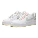 NIKE 休閒鞋 AF1 AIR FORCE 1 07 白色 螢光 標語 男 FB1853-111