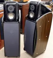 Brand New Revel Ultima Studio Bass PLEASE NOTE Speaker Covers ( New Old Stock )