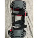 德國頂級品牌OTTOBOCK 膝支架 十字韌帶/膝關節護具 可調式 右腳L 誠可議