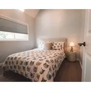 Newly Renovated 100 Year Old Bliss Cottage - Adaline
