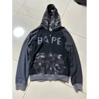 在飛比找蝦皮購物優惠-A BATHING APE/BAPE/APE 黑迷彩連帽外套