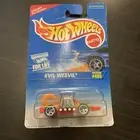 1995 Hot Wheels #485 Coolest To Collect Evil Weevil 16056. New