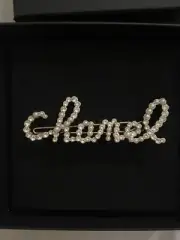 Authentic CHANEL Crystal Hair Clip With Pearls Barrette Gold RUNWAY Cursive