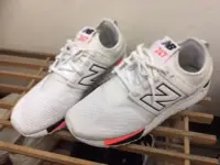 在飛比找Yahoo!奇摩拍賣優惠-專櫃正品new balance nb 247白色休閒慢跑鞋運