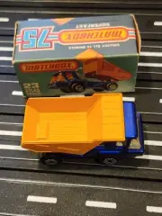 VTG MATCHBOX SUPERFAST LESNEY #23 ATLAS DUMP TRUCK WITH BOX MINT NOS