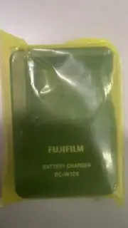 FujiFilm BC-W126 OEM Charger For NP-W126 Battery XT3 XT10 HS50 XT20 XT30 X-PRO3