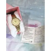 在飛比找蝦皮購物優惠-全新正品mango手錶   專櫃精品品牌錶   金色   氣