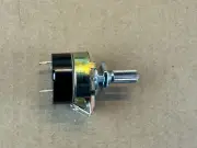 New 10k ohm Potentiometer Power Snap Switch Guitar Amp LINEAR Pot Ribbed (Qty)