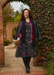 [Virtuelle] Taking Shape Natural Garden Floral Dress Size 20 in Print, Viscose - Plus Size Women's Dresses Print
