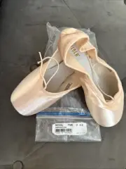 New! Bloch #S0105L Aspiration Pointe Shoes Size 4.5 D