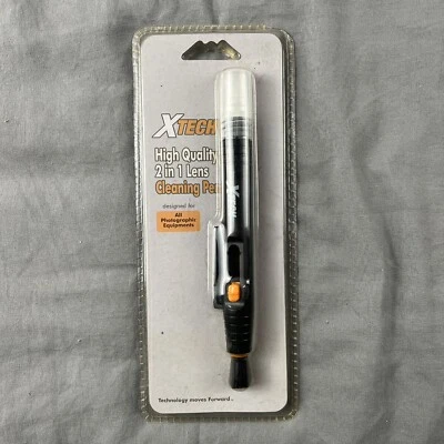 2-In-1 Lens Cleaning Pen For All Cameras, Lenses, & Filters
