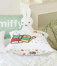 在飛比找Yahoo!奇摩拍賣優惠-韓國正版米菲miffy抱枕套客廳靠墊靠枕套臥室卡通學生單個