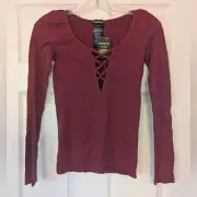 NWT Bebe Maron Burgundy Stretch Long Sleeve Criss Cross Lace Front Top Size M