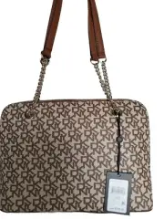 DKNY BRYANT PARK TRIPLE COMPARTMENT BRAND NEW With Tag