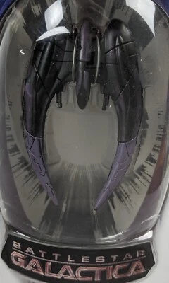 2006 Hasbro Cylon Raider Battlestar Galactica Die Cast Titanium Series