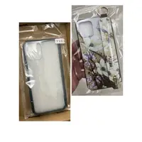 在飛比找蝦皮購物優惠-現貨 浮雕3D卡通 iPhone 12 腕帶手機殼 透明 綠