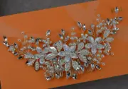 Silver flowers bridal comb Pearl wedding hair comb Wedding hair accessories