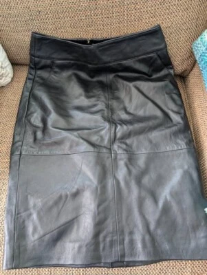 BRAND NEW NEVER WORN PORTMANS LEATHER SKIRT size 8