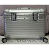 在飛比找蝦皮購物優惠-現貨銀鋁 專櫃真品 Rimowa original pilo