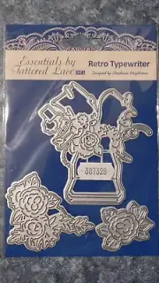 RETRO TYPEWRITER DIE SET ETL479 Tattered Lace