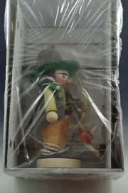 TROLL SKIER GERMANY ROBIN HOOD NUTCRACKER SHERWOOD FOREST LE. S 1389 NIB