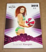 2015 Benchwarmer SCARLETT KEEGAN Signature #68 Pink Foil Variant/5 PLAYBOY Sexy
