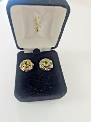 Vintage new old stock Women's Peridot Silver Stud Earrings Silver & 18KT GOLD