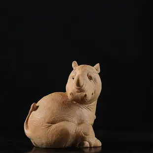 黃楊木雕犀牛手把件木雕茶寵文玩把件雕刻工藝品創意動物可愛手辦