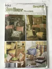 UNUSED VINTAGE SEWING PATTERN SIMPLICITY SHOW HOUSE COUNTRY PILLOWS 5043 OPENED