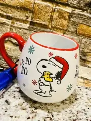 Peanuts Christmas Snoopy Mug 16oz NEW