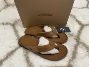 Olukai Tuahine Men's Size 10 Flip Flop Leather Beach Outdoor Sandals - Toffee