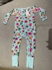 Bonds Zip Wondersuit Sz 2 BNWT ACC374