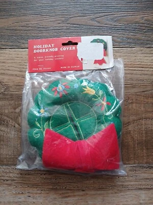 Vintage Holiday DoorKnob Cover Decoration No. P31055 Christmas Wreath With Bow