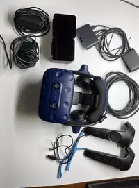 在飛比找Yahoo!奇摩拍賣優惠-窩美 HTC VIVE Pro專業基礎版套裝串流線手柄頭盔定