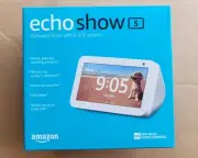 Amazon Echo Show 5 - Compact Echo with a 5.5" screen - Voice Control