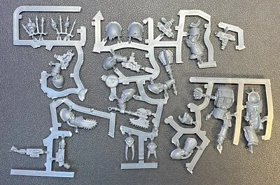 Chaos Terminator A Mace Chainfist Chaos Space Marines Warhammer 40k - NoS (x1)