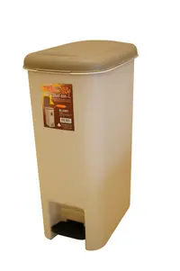 在飛比找松果購物優惠-[簡單樂活] 大哈利腳踏垃圾桶(25L) (6.5折)
