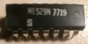 Signetics NE529N NE529 High Speed Comparator - NOS