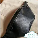 LV 路易威登 DISCOVERY PM 腰包 壓紋黑色小號 男士 腰包 胸口包 M46036