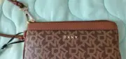 DKNY Bryant Item Wristlet Brown Logo Purse ~Brand New with Tag~
