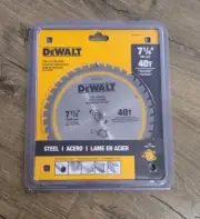 DEWALT 7-1/4-in 40-Tooth Tungsten Carbide-tipped Steel Circular Saw Blade, New.
