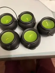 Hallmark Halloween Cauldron candles - set of 5