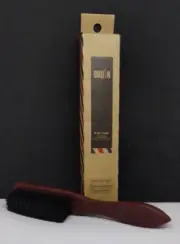 Professional Wahl Beard Brush w/ Wooden Handle...New in Pkg