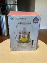 Luxury 6 Piece Buckingham Palace Teapot Set with Flowering Teas 40 OZ Teabloom